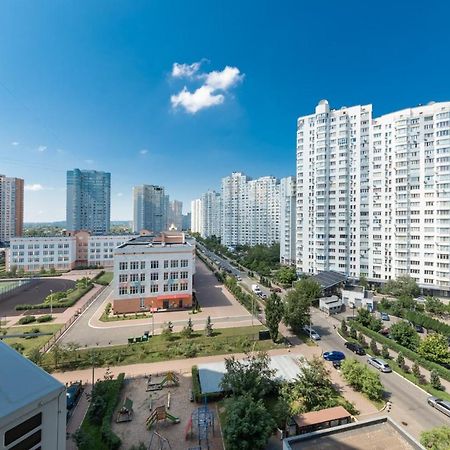 Большая 3 Комнатная На Осокорках Гмирі 2 Kijów Zewnętrze zdjęcie